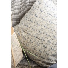 Pudebetræk beige m/ blå blomster - Ib Laursen - 50x50