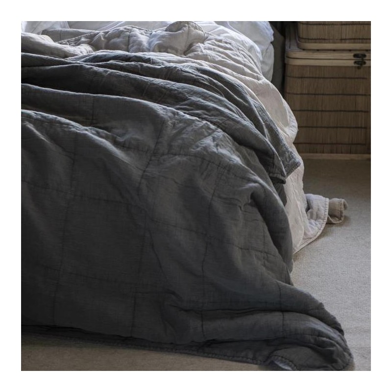Quilt / sengetæppe mørk grå - Ib Laursen 240X240