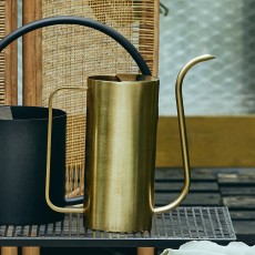 Vandkande m/ messingfinish - Nordal 1,7 ltr