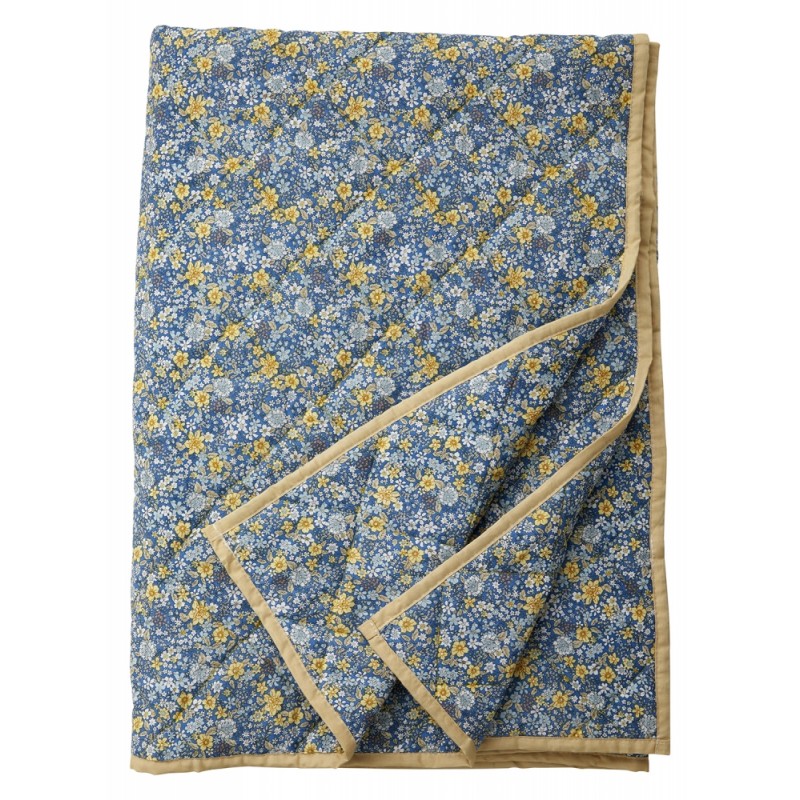 Se Quilt / Vattæppe "Alya" blå m/ blå & gule blomster - Nordal 140x200 hos Mostersskur.dk