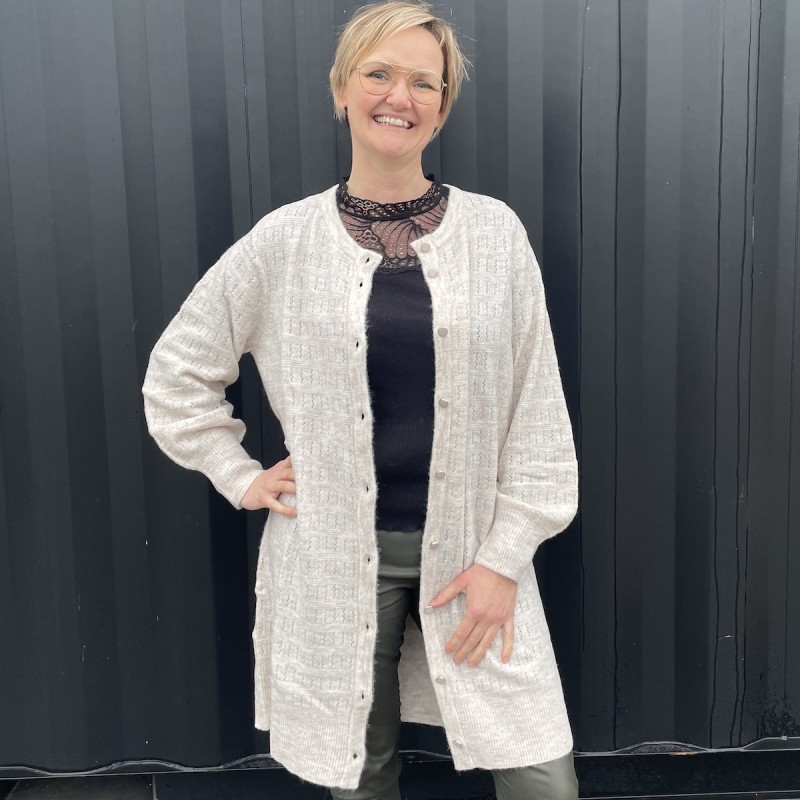 Cardigan Lang Seniasz Råhvid Saint Tropez