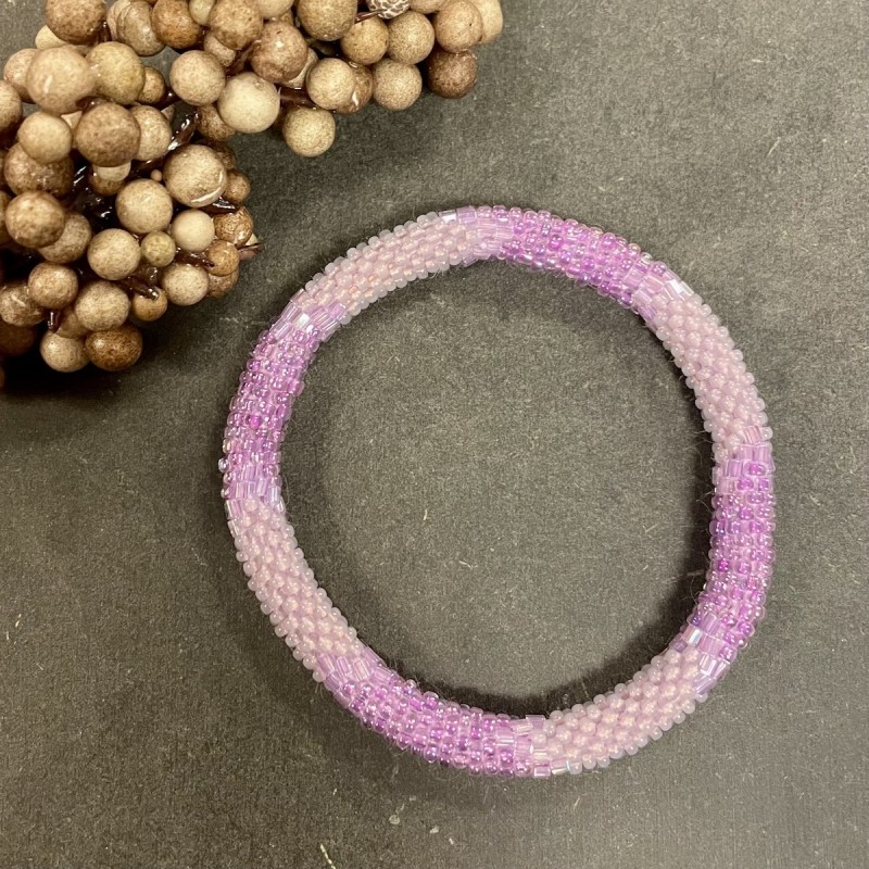 Billede af Nepali armbånd lilla nuancer