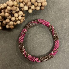 Nepali armbånd lyserød & mørke brune perler