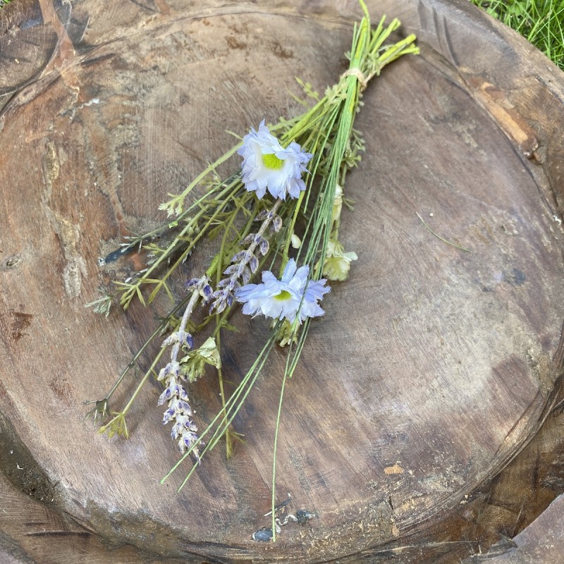 Billede af Evighedsblomster buket lys blå - Ib Laursen