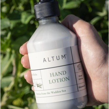 Håndlotion "ALTUM" marsh herbs duft - Ib Laursen 250 ml.