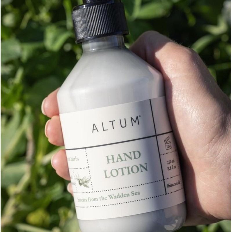 Billede af Håndlotion "ALTUM" marsh herbs duft - Ib Laursen 250 ml.