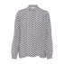 Skjorte "DarleneSZ" hvid m/ mørkeblåt mønster - Saint Tropez