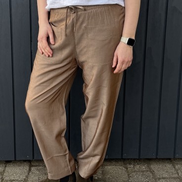 Bukser "Wanna" skinnende brun - Costamani