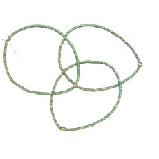 Armbånd - Friihof + Siig - Perler - grønne og guld perler
