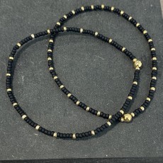 Armbånd - Friihof + Siig - Perler, sort og guld perler