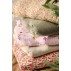 Quilt / Vattæppe beige m/ pastelfarvet blomster - Ib Laursen 130x180