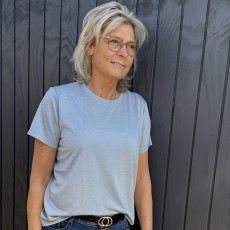 T-shirt "HagaSZ" lys blå m/ glimmer - Saint Tropez