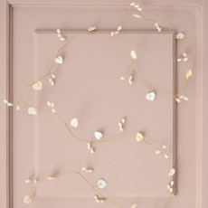 Ranke m/ hvide hjerteperler "Magic and Wishes" - Ib Laursen L: 180