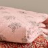 Quilt / vattæppe rosa m/ mørkegråt mønster - Ib Laursen 130x180