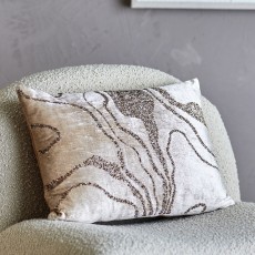 Pude "Adelona" natur velour m/ brune perler - Bloomingville 35x50