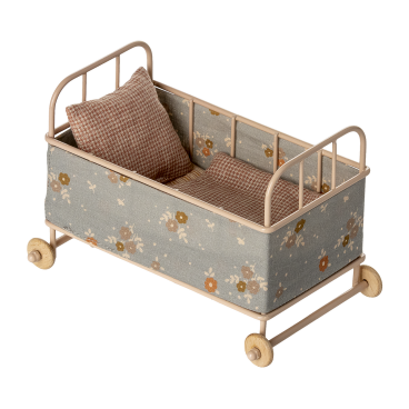 Tremmeseng mikro rosa m/ blåt stof m/ blomster - Maileg