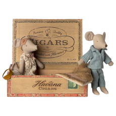 Mor & far mus i cigaræske - Maileg