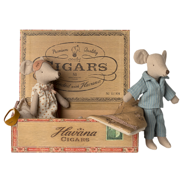 Mor & far mus i cigaræske - Maileg