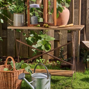 Bord m/ træbordplade og hylde - Ib Laursen 41x78,5 cm