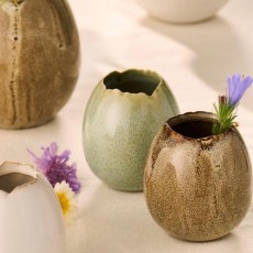 Vase støvgrøn formet som et æg - Ib Laursen H: 6,5