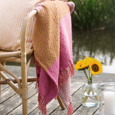 Plaid m/ pink, orange, natur og gult mønster - Ib Laursen 130x160