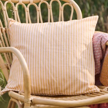 Pudebetræk "Linea" m/ mustard og lyserøde striber - Ib Laursen 50x50