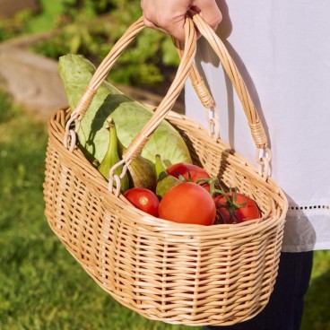 Kurv oval af pileflet m/ bevægelige hanke - Ib Laursen