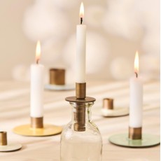 Stage til flaske med messingfinish t/ kertelys - Ib Laursen