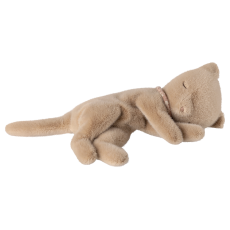 Kattekilling sovende i lys ferskenfarvet plys - Maileg L: 37