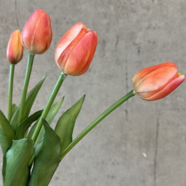 Tulipan bundt á 5 stk. peach, kunstig - Barbara H:41 cm