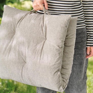 Madrashynde "Linea" natur m/ sorte tynde striber - Ib Laursen 50x100