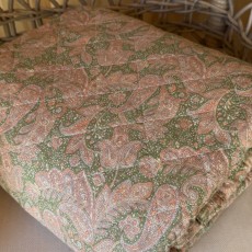 Quilt / Vattæppe m/ grønt og rosa paisley - Ib Laursen 130x180